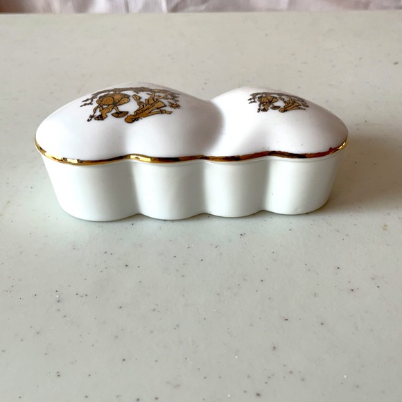 Vintage Trinket Box LADY ANGELA PORCELAIN Jewelry Ring Holder Gift - Picture 3 of 5